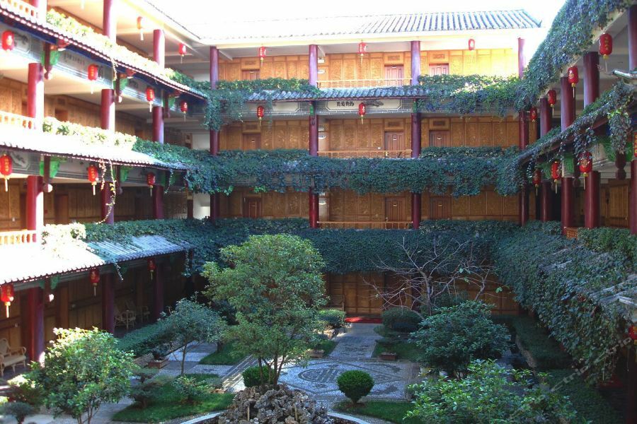 Golden Spring Hotel Lijiang Lijiang  Exterior foto